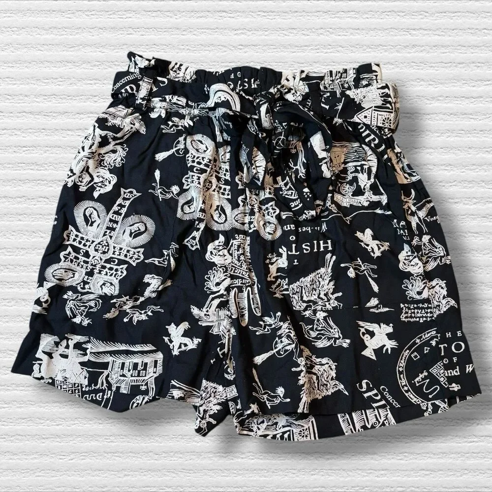 Disturbia Heresy Paperbag Shorts Witchcraft Print Size 2 NWT Black - Picture 1 of 6